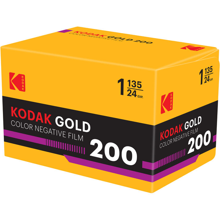 Kodak Eastman GOLD 200 Color Negative Film (35mm Roll Film, 24 Exposures)