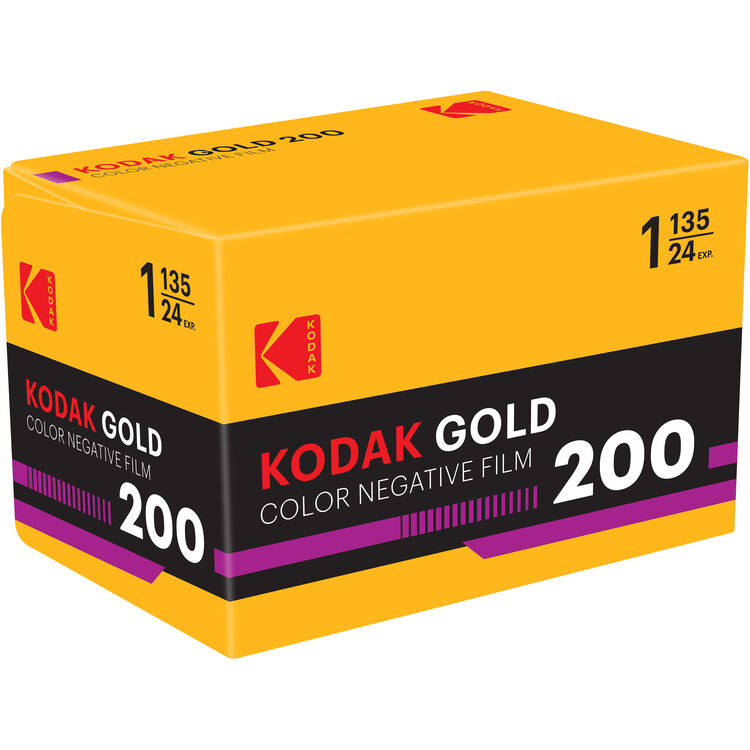 Kodak Eastman GOLD 200 Color Negative Film (35mm Roll Film, 24 Exposures)